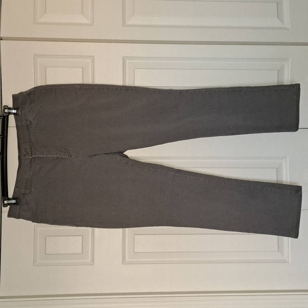 CJ Banks Gray Pants size 16w *signature slimming